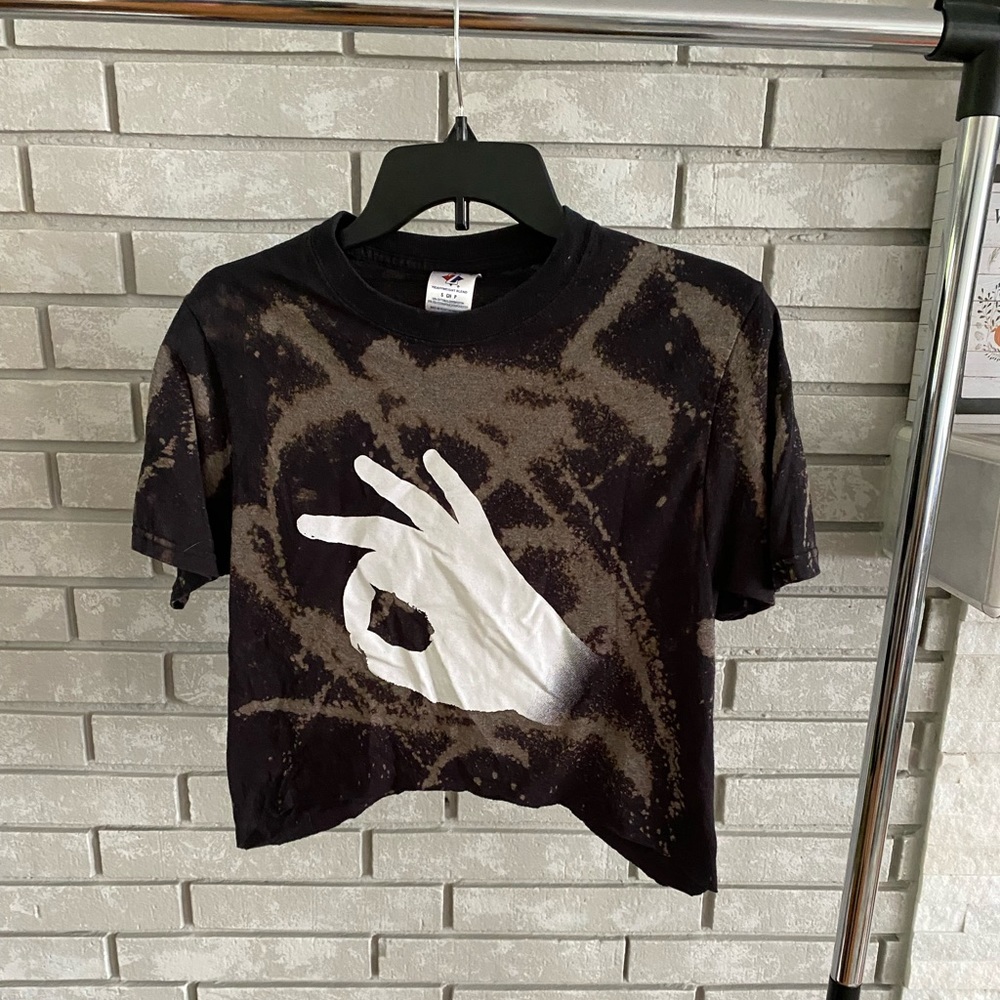 Vintage crop top